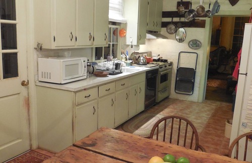 Buena Vista House | Private suite in historic Rockbridge County home, minutes from Lex., W&L & VMI.