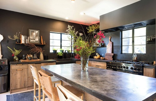 Topanga House | Private Sunlit Topanga Escape - Designer Home w/Canyon Views