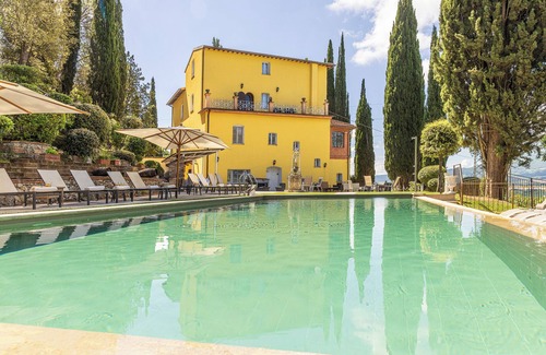 Po' Bandino Villa | PRIVATE TUSCAN VILLA WITH HEATED SWIMMING POOL - JACUZZI SPA - SAUNA