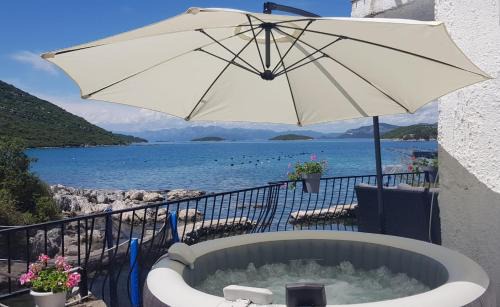 Dubrava Villa | Private Villa by the sea