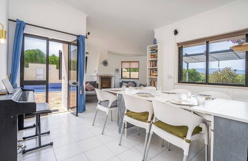 Alcalar Villa | Private villa for great family holidays and serene views of Monchique