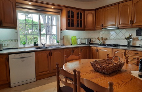 Vilamoura Villa | Private villa- Heated pool - Close to marina and golf courses