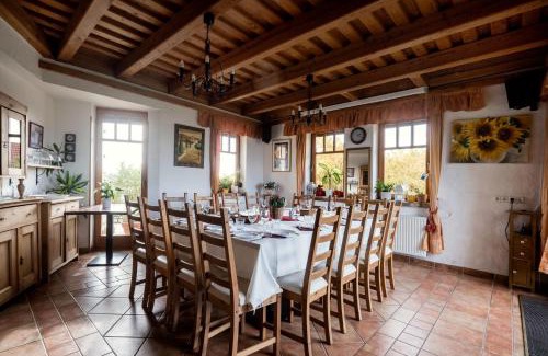 District XXII Villa | Private Villa with indoor pool