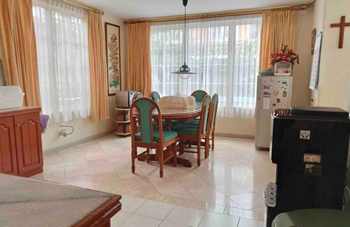 Citaringgul Villa | Private villa with swimming pool
