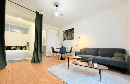 Richebourg - Saint-Clement Apartment | Proche Cathédrale Saint-Pierre-et-Saint-Paul - L'Echappée nantaise