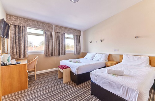 Jesmond Bed & Breakfast | Properties Unique | Dene Rooms Family 31