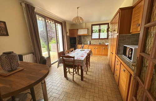 Flayat House | Propriété de Campagne Pour un Séjour Entre Farniente et Découverte du Territoire