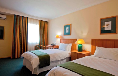 Ondangwa Hotel | Protea Hotel by Marriott Ondangwa