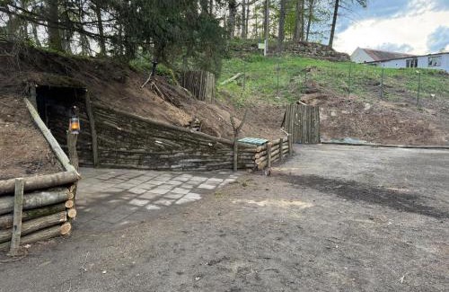 Klaster Other | Protiatomový bunkr na Šternberském dvoře