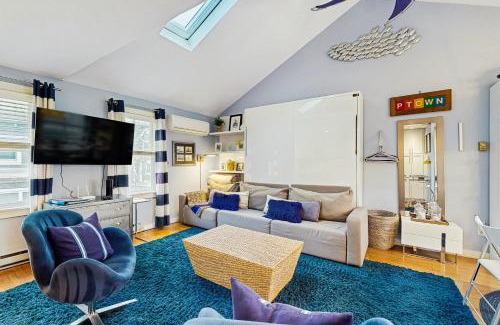 Provincetown Hotel | Provincetown Waterfront Studio