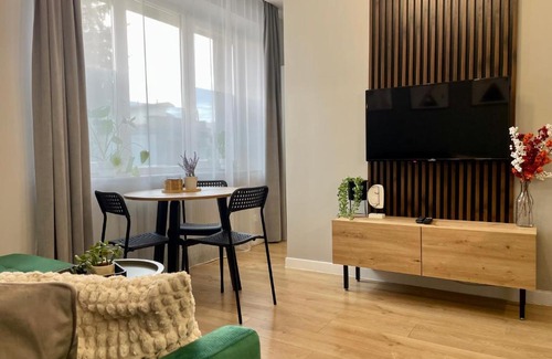 Radom Apartment | Przytulny apartament niedaleko dworca PKP