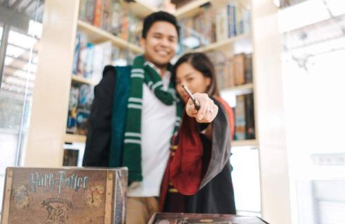 San Bartolome Apartment | PS4, Board Games, Karaoke - QC Maginhawa SaLaro