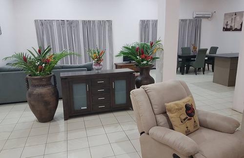 Neiafu Hotel | Puataukanave International Hotel