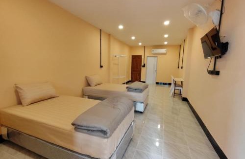 Damnoen Saduak Hotel | PuengLuang Hotel
