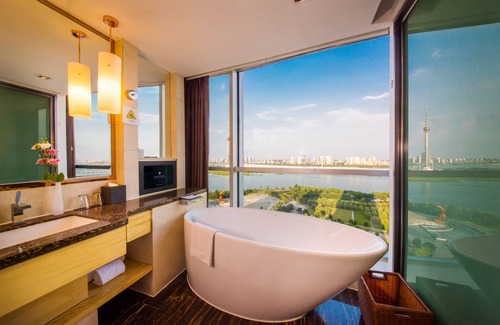 Lanshan District Hotel | Pullman Linyi Lushang