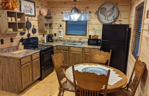 Fort Payne Cabin | Pumpkin Pines