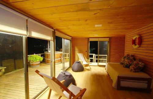 Navidad House | Pupuya Vista Hermosa