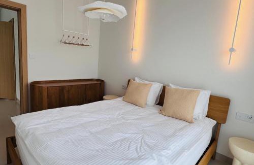 Zotow Apartment | Puro
