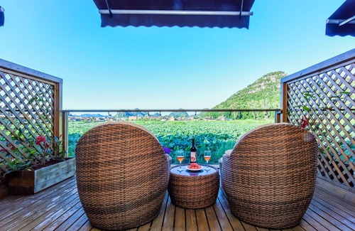 Qiubei County Apartment | Puzhehei Xiyard Resort Hotel