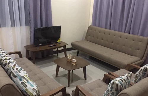 Danao House | PVC Townhouse 1 - 3 bedrooms, 2 bathrooms, 8 max