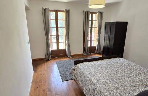 Biert Cabin | Pyrenean Pursuits