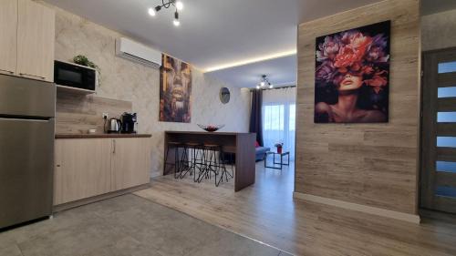 Lodz Apartment | Q Apart PL 2 lub 3 pokojowe klimatyzowane apartamenty przy Manufakturze z garażem Gratis, FV