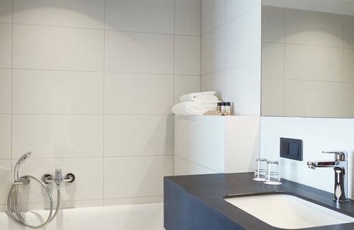 Mokronos Gorny Hotel | Q Hotel Plus Wrocław Bielany