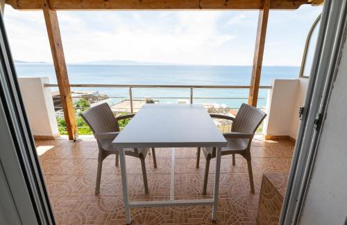 Qeparo Apartment | Qeparo Pano Rooms