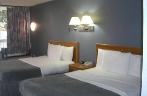 Osage Beach Hotel | Quails Nest Inn and Suites