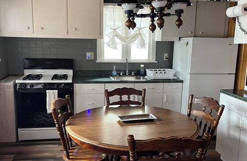 Arbor Vitae Cabin | Quaint 2 bedroom cabin overlooking Brandy Lake in beautiful Minocqua/Woodruff.