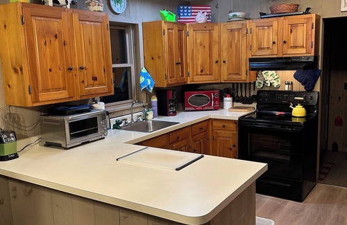 Wilmington House | Quaint 3 bedroom Home in Wilmington