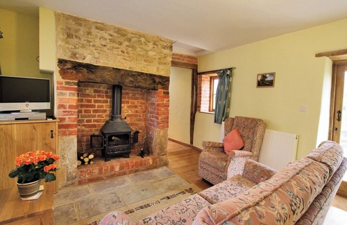 Christian Malford Cottage | Quaint, cosy and comfortable… The Brewhouse is just that.