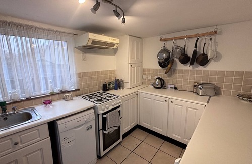 Donnybrook House | Quaint Donnybrook Townhouse