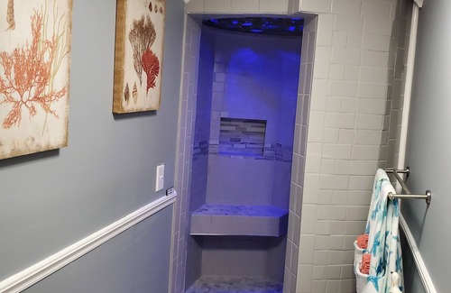 Jacksonville House | Quaint privacy & Relaxation