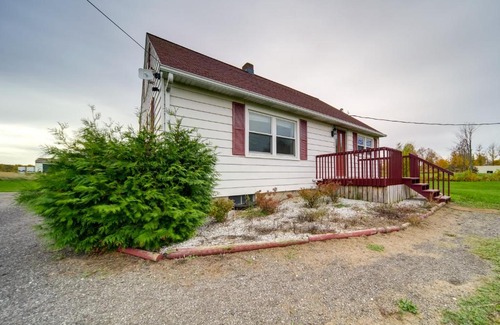 Ripley House | Quaint Ripley Retreat - 5 Mi to Ripley Beach!