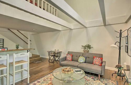 Tignall House | Quaint Tignall Cabin with Deck and Private Dock!