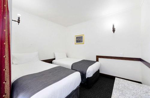 Launceston CBD Hotel | Quality Hotel Colonial Launceston