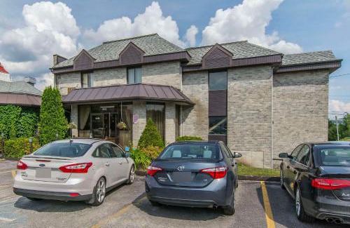 Sherbrooke Hotel | Quality Hotel & Suites