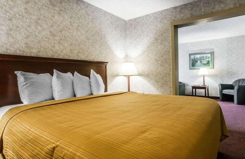 Kingston Hotel | Quality Inn and Suites Kingston
