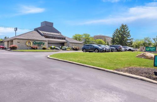 Middleburg Heights Hotel | Quality Inn Cleveland Airport