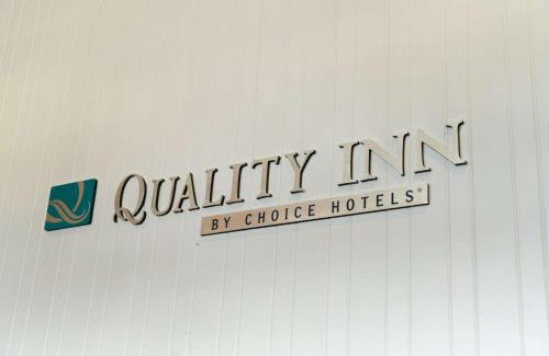 Somerset Hotel | Quality Inn & Conference Center
