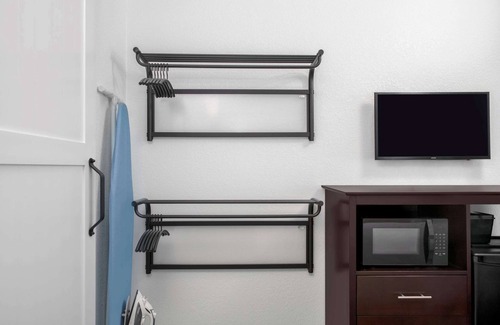 Palmetto Bay Hotel | Quality Inn Miami South