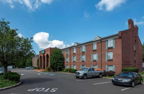 Lansdale Hotel | Quality Inn Montgomeryville-Philadelphia