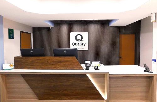 Pontiac Hotel | Quality Inn Pontiac