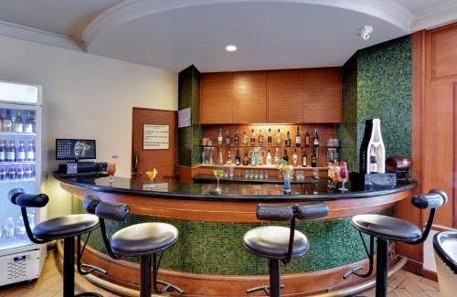 Nashik Resort | Quality Inn Regency, Nashik