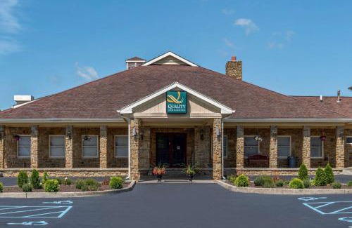 Avoca Hotel | Quality Inn & Suites Bedford West