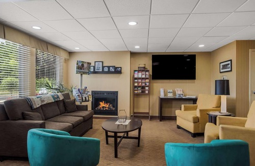 Scotland Hotel | Quality Inn & Suites Chambersburg Northeast