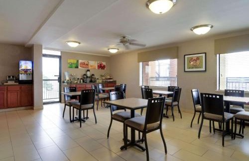Clarksville Hotel | Quality Inn & Suites Clarksville