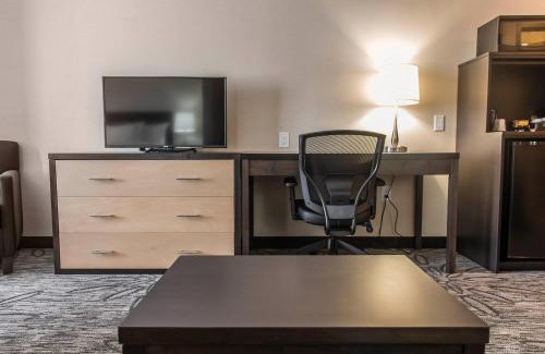 Kingston Hotel | Quality Inn & Suites Kingston