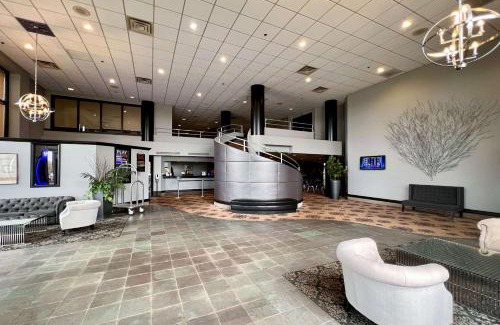Orland Hills Hotel | Quality Inn & Suites Orland Park - Chicago